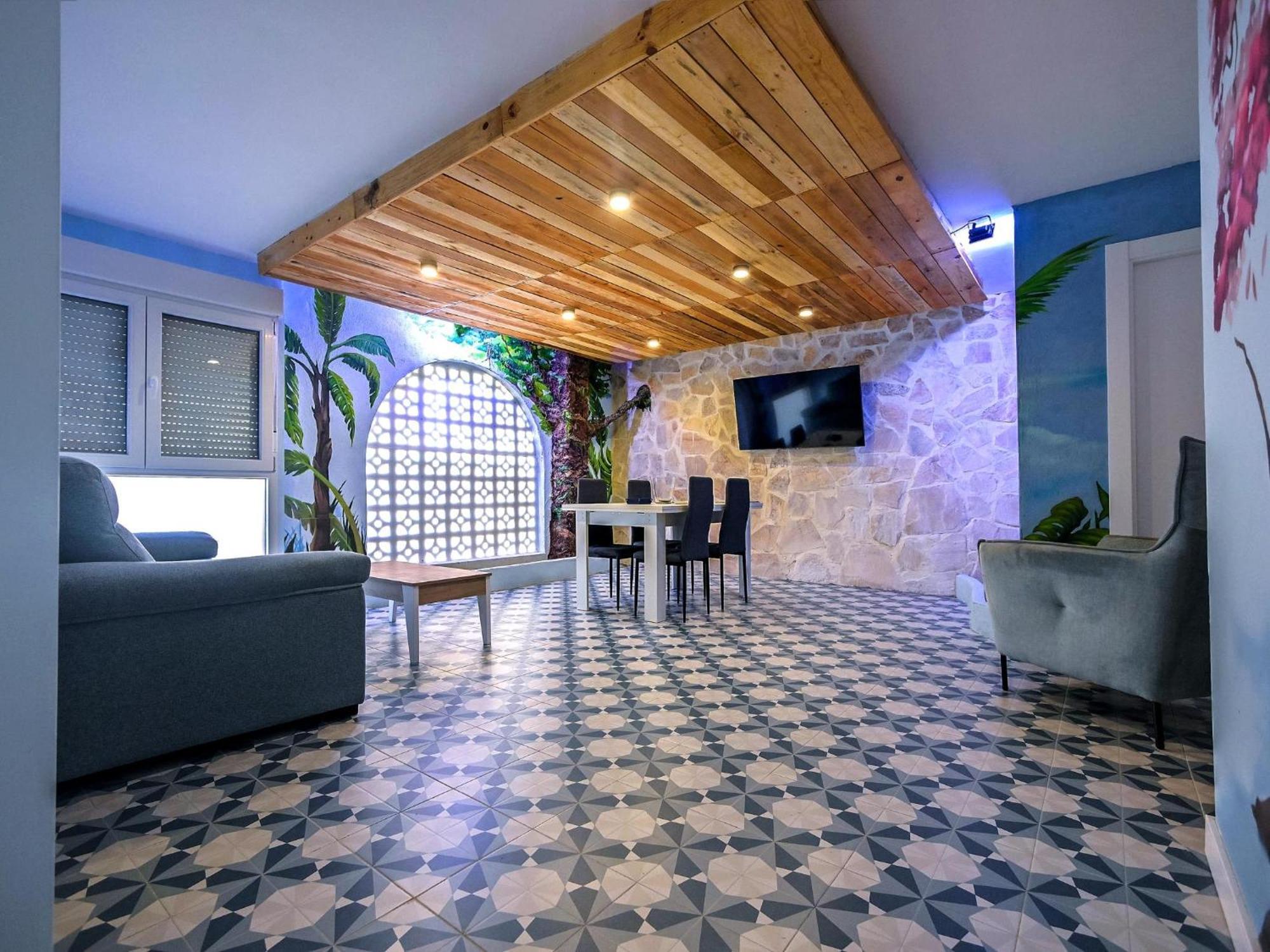 Apartamentos Nirvana Y Averno Águilas Exterior foto